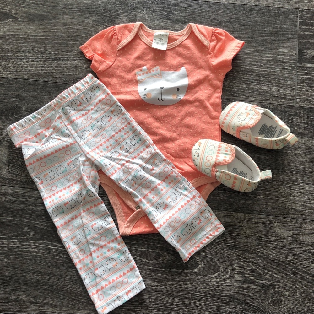 Peach onsie with matching pants and crib shoes